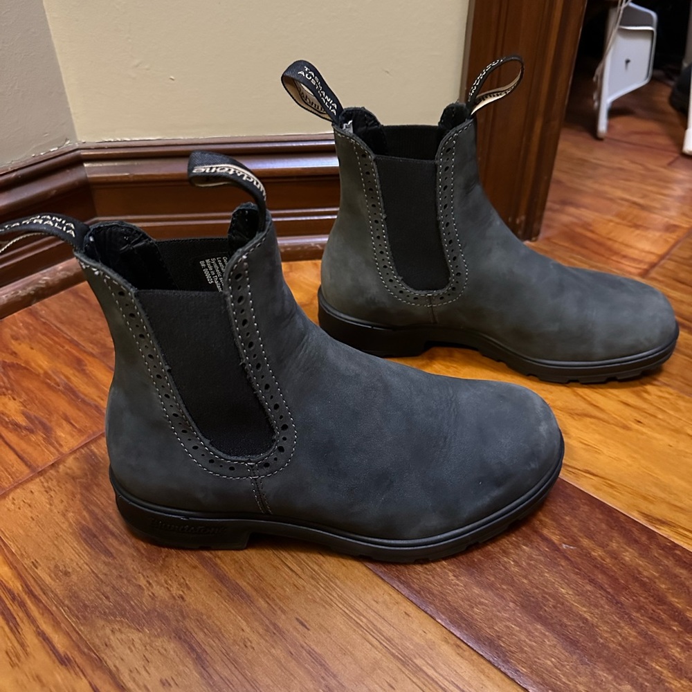 Blundstone #1630 high top boots - rustic black